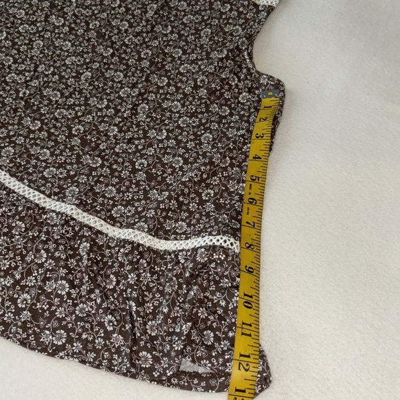 LOFT OUTLET, sleeveless, BROWN/WHITE FLOWERED TANK  SIZE LARGE - Picture 9 of 10